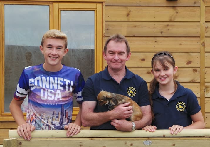 Business listing image